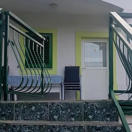 16759a Apartamento *